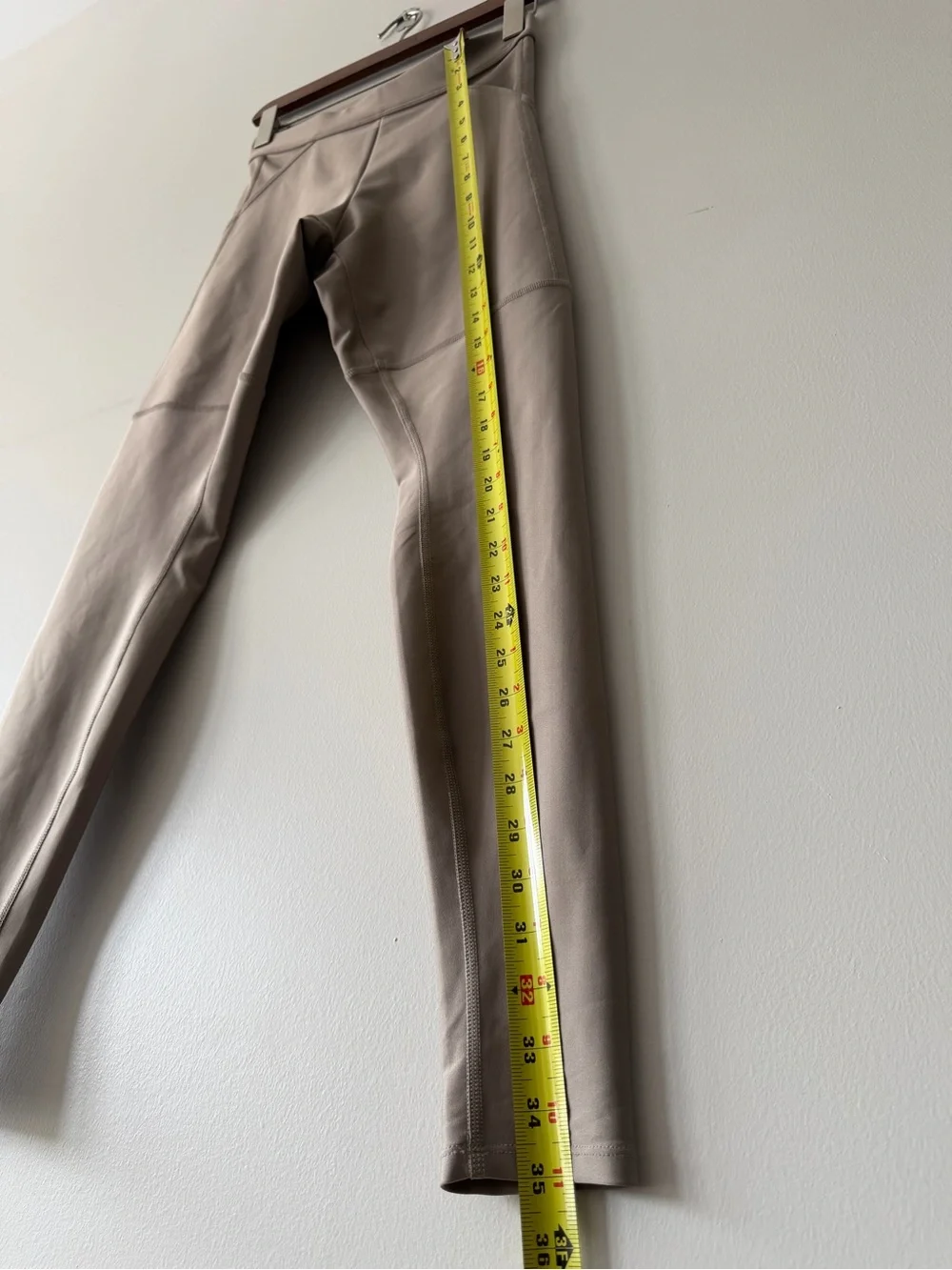 Alo yoga high waist leggings size small beige neutral taupe color